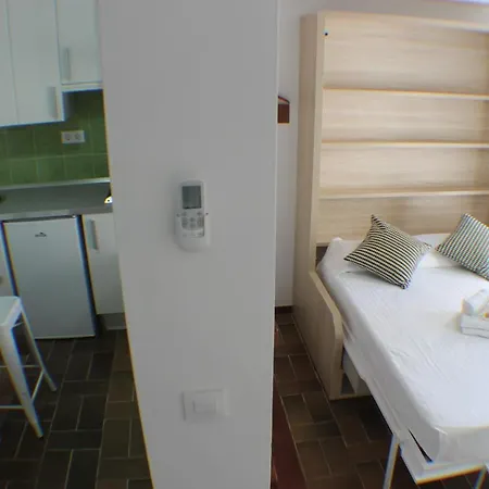 Agi Porthos Apartments Roses Extérieur photo
